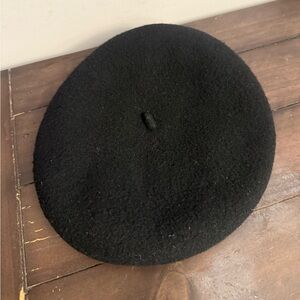 Beret Basque 100% Wool Black French Beret Made in France Size 7¼